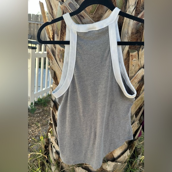 Pink halter tank top - Victoria Secret - Picture 2 of 2